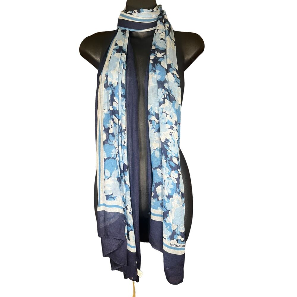 Michael Kors Navy Blue - Blue - White Floral Print Scarf O/S